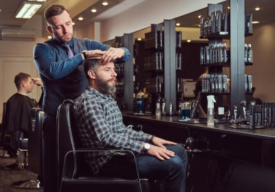 Trendsetters Gents Salon - Luxurious interior with skilled professionals